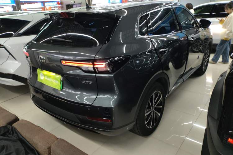 Used CHANGAN NEVO Q05 2025 Truly Delicious Version 125 Leading-Edge Edition Rear Right 45 Deg