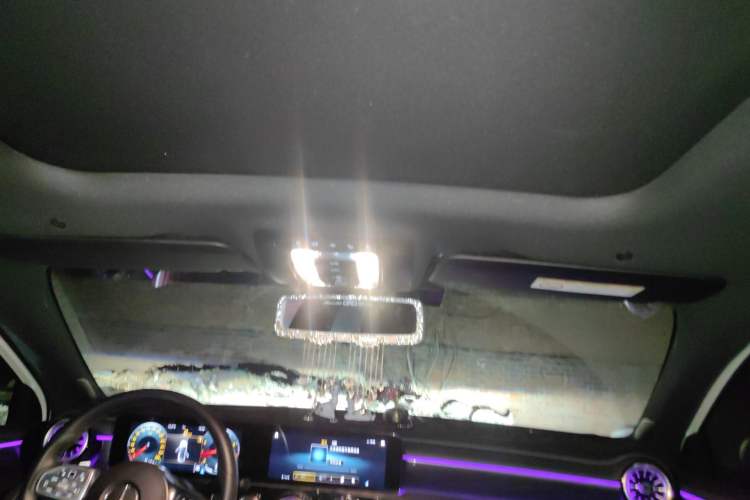 Used Mercedes-Benz A-Class 2022 Second Facelift A 200 L Sport Sedan Fashion Version Headliner