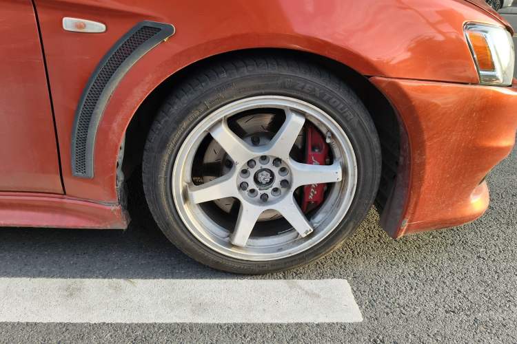 Used Mitsubishi Lancer EX 2011 Chasing Edition 1.8L CVT Luxury Model
