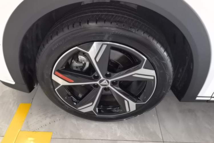 Used Deepal S07 2026 230Ultra with Huawei Qiankun ADS SE Edition
