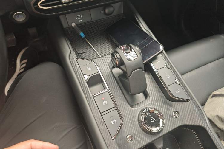 Used Haval H Dog 2023 2.0T All-Wheel-Drive Chaoye Plus Gear Lever