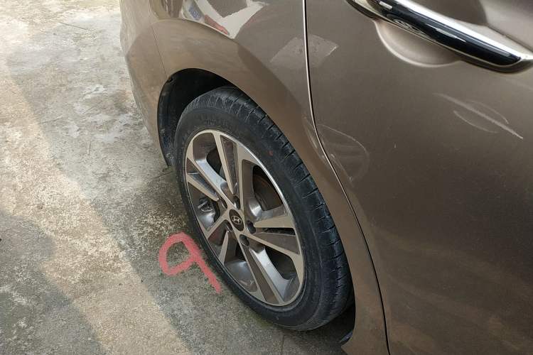 Used Hyundai Elantra (6th Generation / Lingdong) 2016 1.6L Automatic ZhiXuan – Elite Version