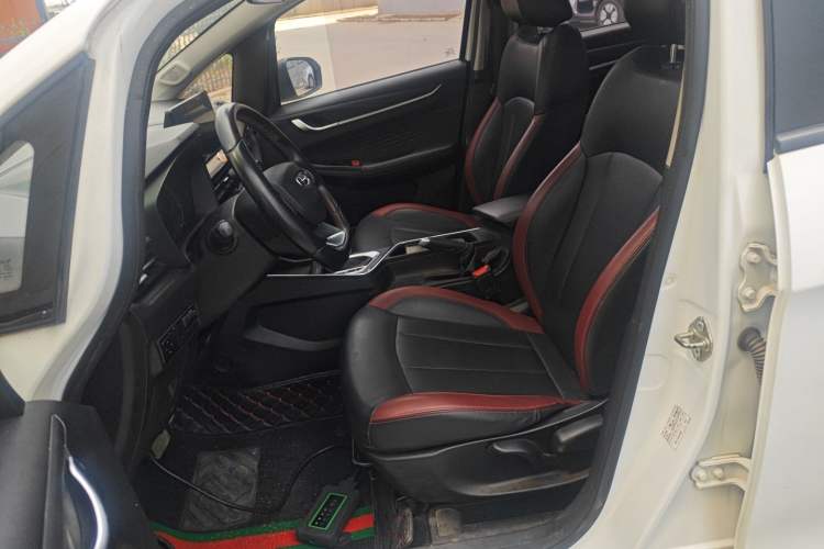 Used Geely Auto Vision X3 2021 PRO 1.5L CVT Deluxe Model
