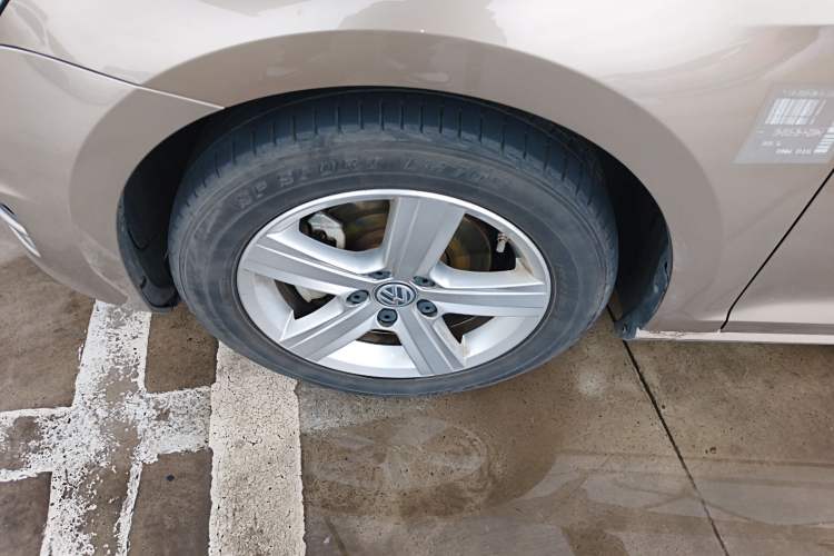 Used Volkswagen Golf 2015 1.4TSI Automatic Comfort Model