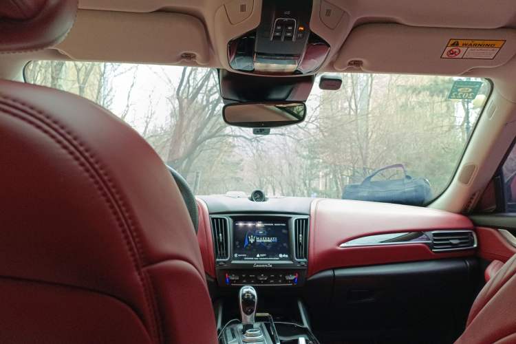 Used Maserati Levante 2018 3.0T Standard Edition Headliner