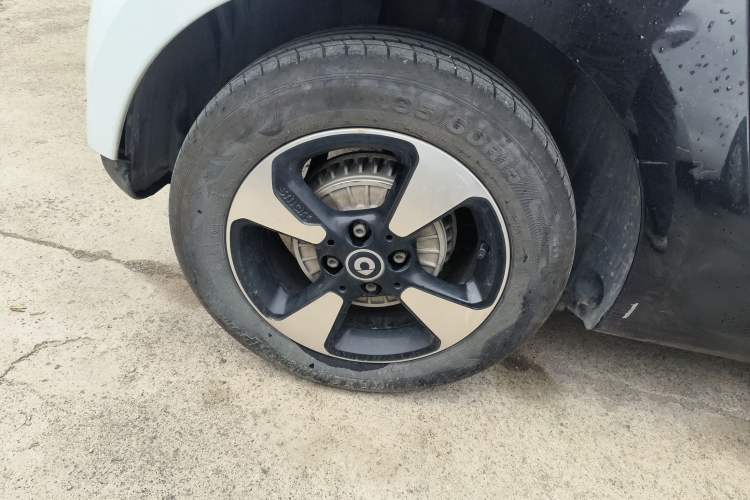 Used smart forfour 2018 1.0L 52kW Passion Edition