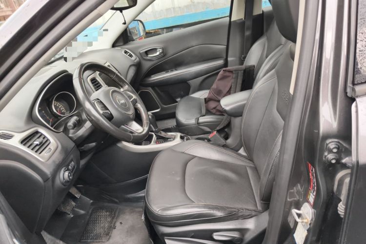 Used Jeep Compass 2017 200T Automatic Family Edition