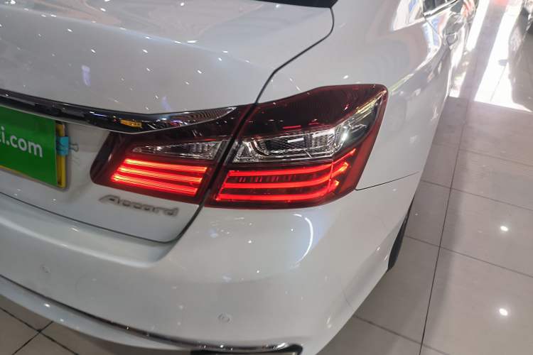 Used Honda Accord 2016 2.0L Comfort Edition
