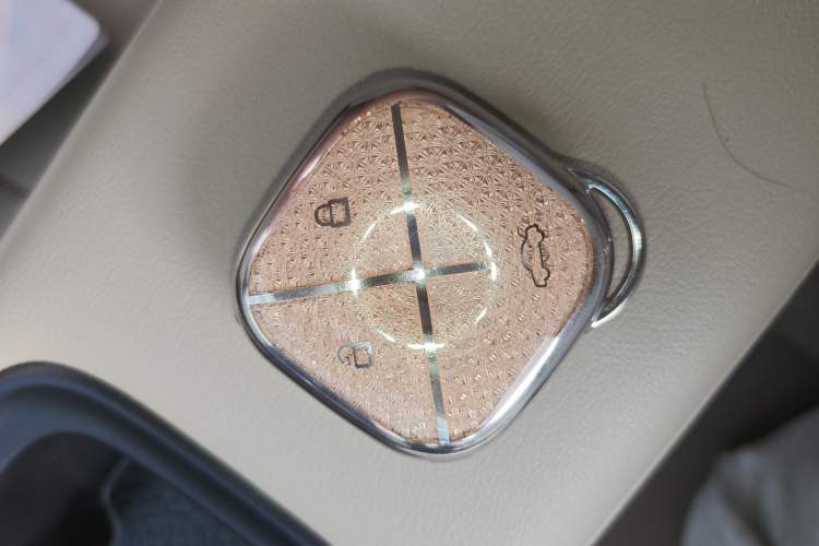 Used Wuling Bingo PLUS 2024 510 km Flagship Edition Four-Seater Version