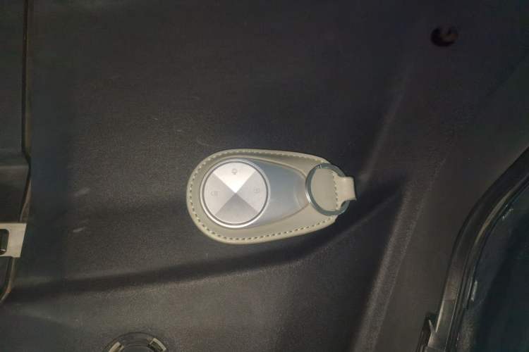 Used Nio ES8 2020 415 km Range 6-Seater Version