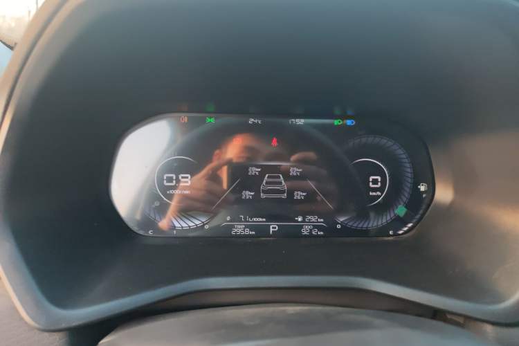 Used Geely Auto Emgrand 2025 4th Generation 1.5L CVT Luxury Version