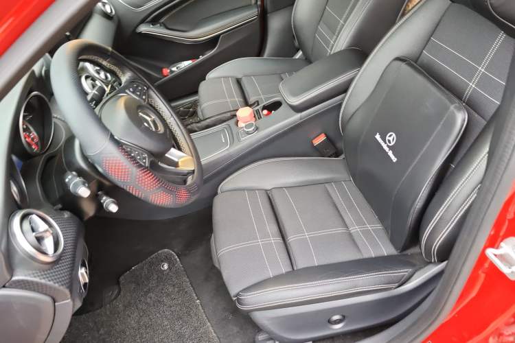 Used Mercedes-Benz A-Class 2016 A 200 Fashion Model Left Front Seat