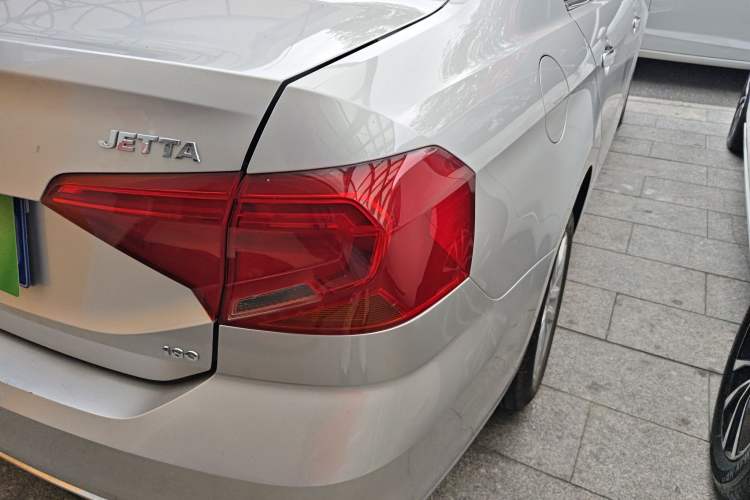 Used Volkswagen Jetta 2017 1.5L Automatic Comfort Model Exterior 1