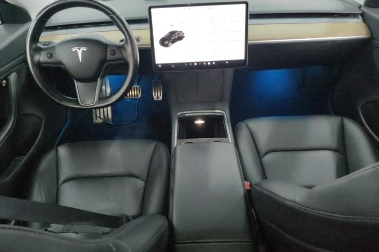 Used Tesla Model 3 2019 Long-Range All-Wheel-Drive Version
