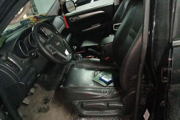 Used Foton Savana 2017 2.0T Manual 4x4 Gasoline Luxury Edition 5 Seats