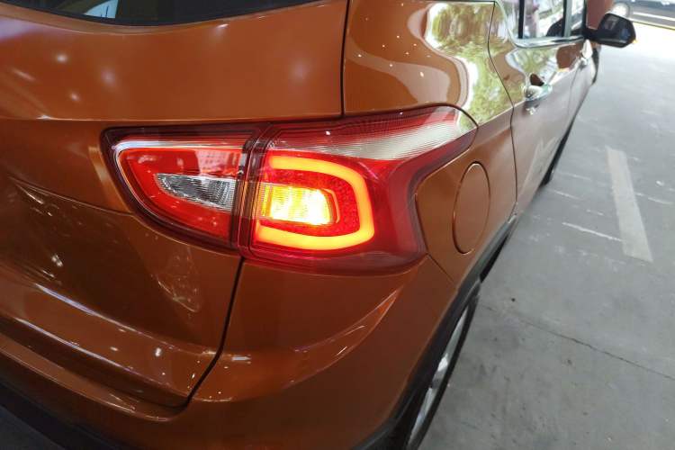 Used Baojun 510 2017 1.5L Manual Fashion Model
