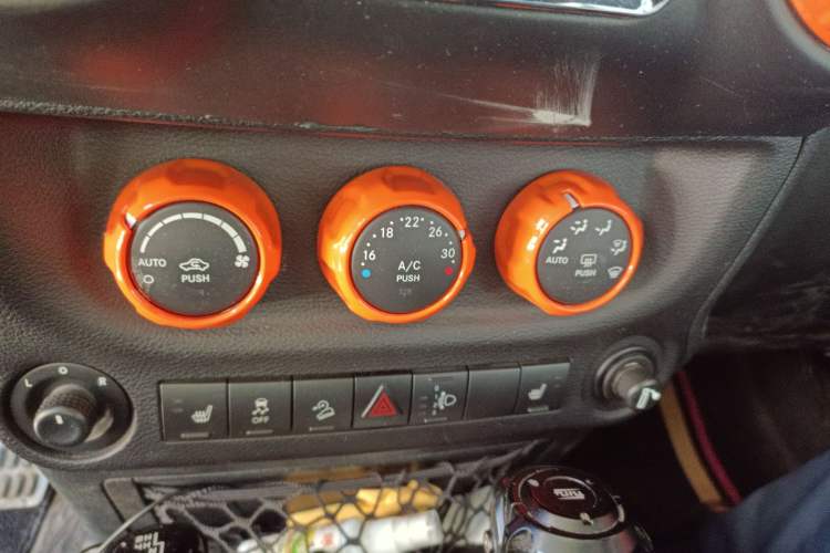 Used Jeep Wrangler 2017 3.0L Sahara Four-Door Comfort Edition
