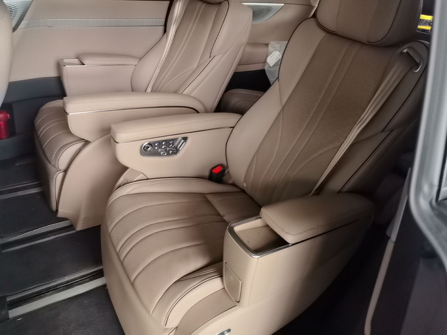 XPeng X9 2026 Model—Range-Extended Version 1602 Max — снимка 20