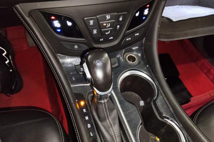 Used Buick Envision 2017 20T Two-Wheel Drive Elite Version Gear Lever