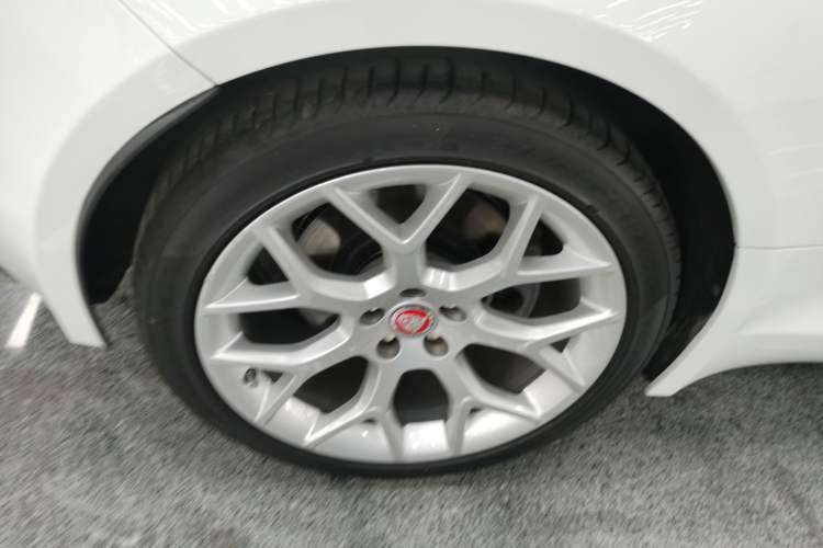 Used Jaguar F-TYPE 2016 3.0 SC Hardtop Version