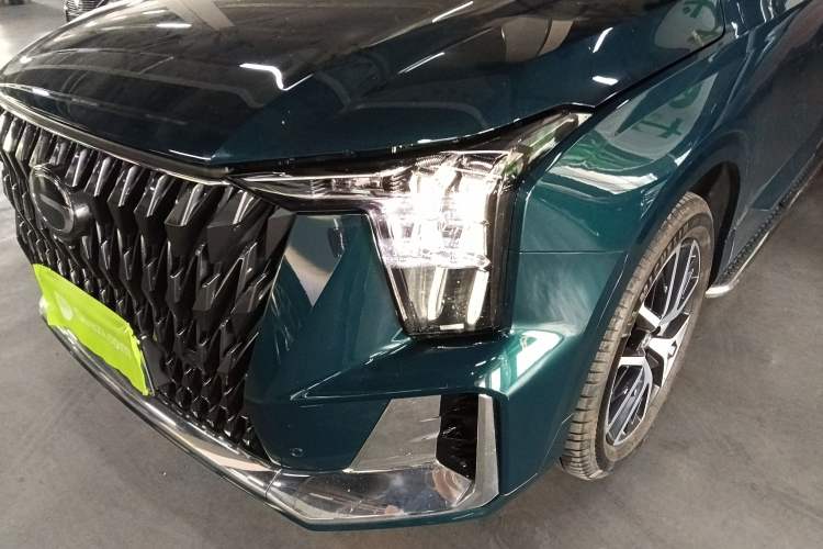 Used GAC Trumpchi GS8 2022 Dual-Engine Series 2.0TM Two-Wheel Drive Prestige Edition (7 Seats)
