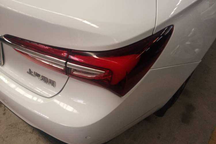 Used Buick Verano 2020 20T CVT Leading Edition Right Rear Taillight