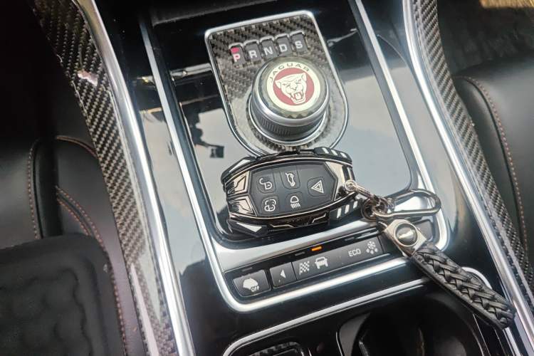 Used Jaguar XEL 2018 2.0T 200 PS Premium Edition Vehicle Key