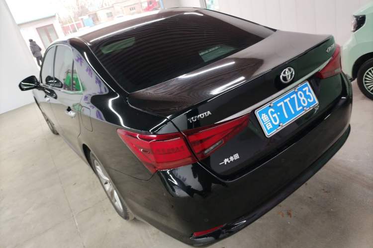 Used Toyota Crown 2015 2.0T Fashion Edition