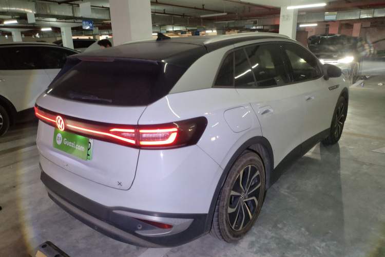 Used Volkswagen ID.4 X 2023 Pure Smart Edition Rear Right 45 Deg