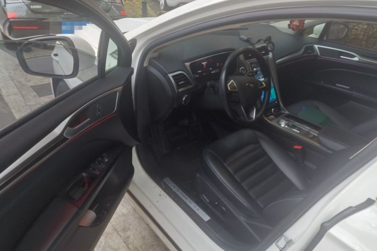 Used Ford Mondeo 2020 EcoBoost 180 Stylish Model Driver Seat