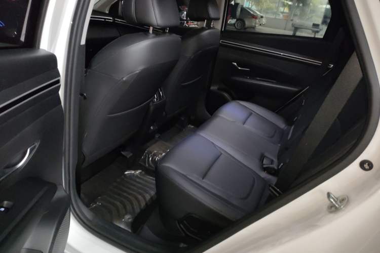 Used Hyundai Tucson 2023 Tucson L 1.5T Automatic Two-Wheel Drive DLX Luxury Edition Left Rear Seat