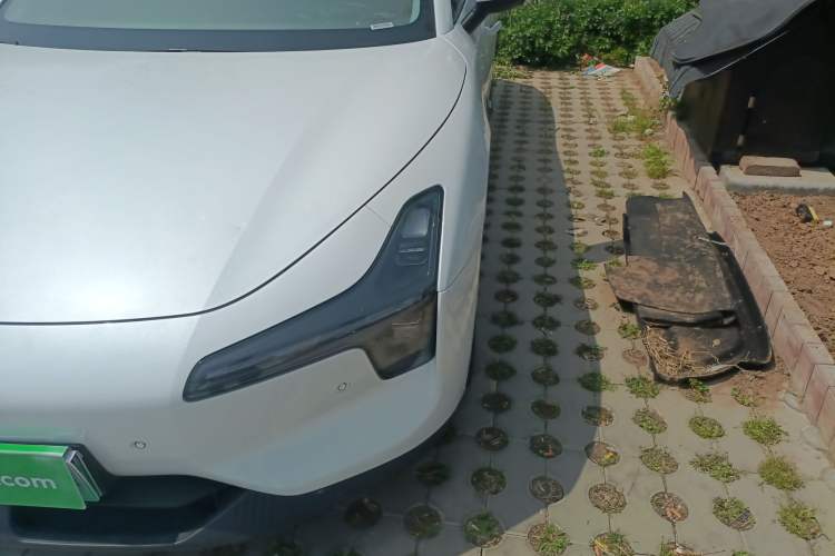 Used XPeng MONA M03 2024 620 with Ultra-Long Range Left Front Headlight