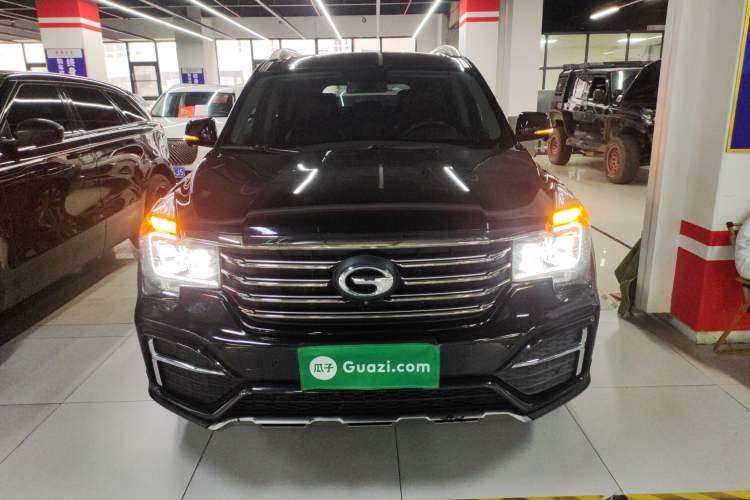 Used GAC Trumpchi GS8 2020 390T Two-Wheel Drive Luxury Smart Connectivity Version (7 Seats) Front