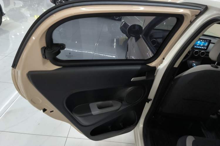 Used ORA Black Cat 2021 301km Cute Pet Edition