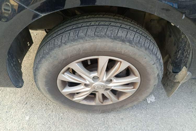 Used FORTHING Lingzhi 2020 M5L 1.6L Luxury 7-Seater