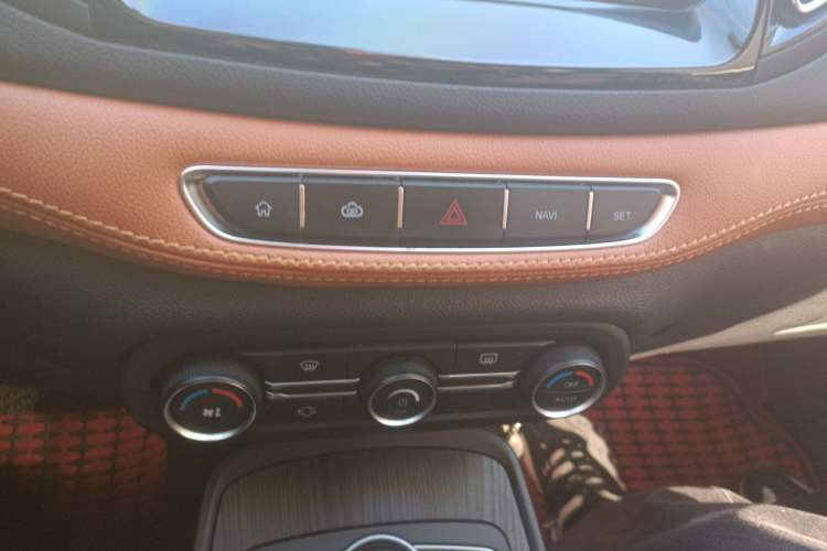 Used Chery Tiggo 7 2016 2.0L CVT YAOZHEN Edition