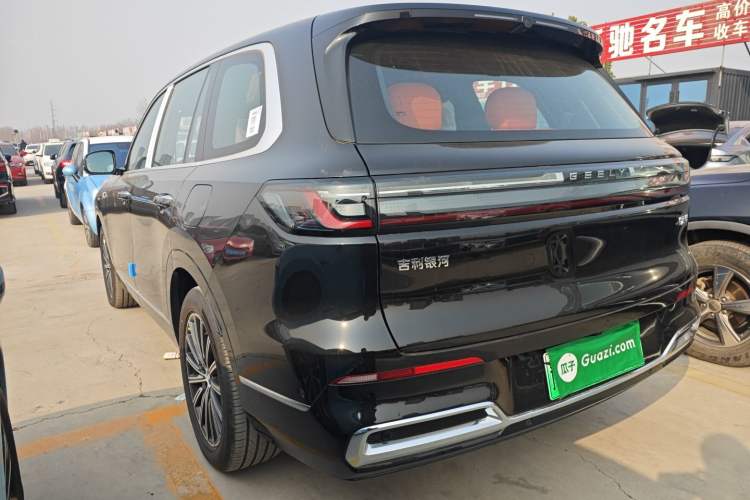 Used Geely Galaxy M9 2025 Model 230km Two-Wheel-Drive Smart Navigation Edition Exterior 3