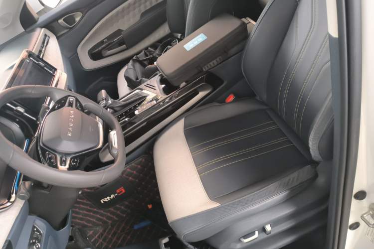 Used Baojun RM-5 2019 1.5T CVT 24-Hour Online Luxury Version 6 Seats Left Front Seat