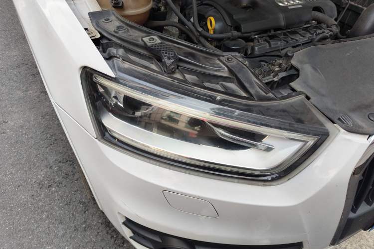 Used Audi Q3 2015 35 TFSI Comfort Model
