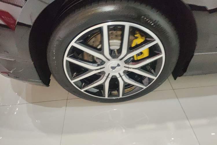 Used Denza Z9GT 2024 630 All-Wheel Drive Max Edition
