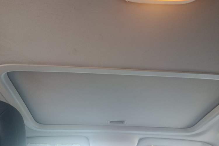 Used Jeep Compass  Headliner