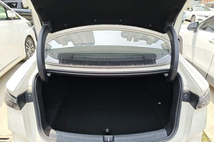 Used BYD Seal 06 New Energy 2025 DM-i Intelligent Drive 120KM Flagship Model
