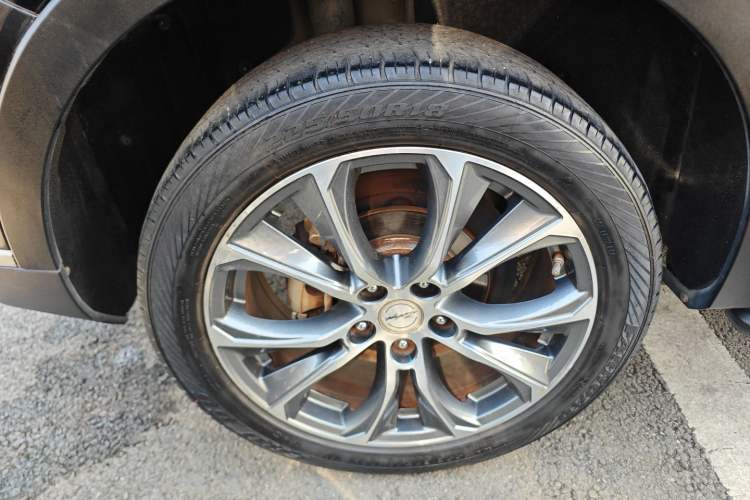 Used Zotye T500 2018 1.5T Automatic Smart Connected Prestige Model
