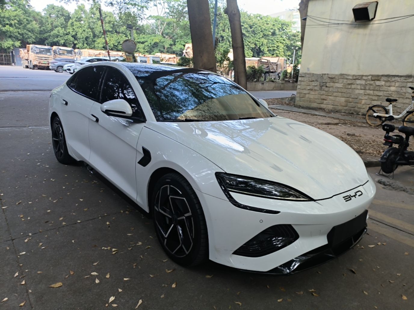 BYD Seal 2022 650 km All-Wheel-Drive Performance Version — снимка 3
