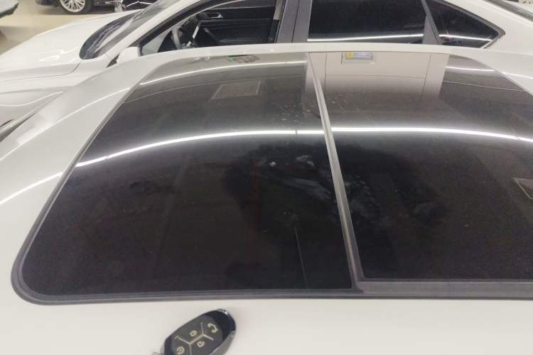 Used Lynk & Co 03 2022 1.5TD DCT JingPro Roof