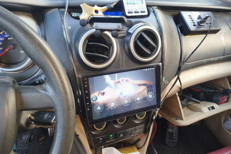 Used Chana Ounuo S 2012 1.5L Standard Version
