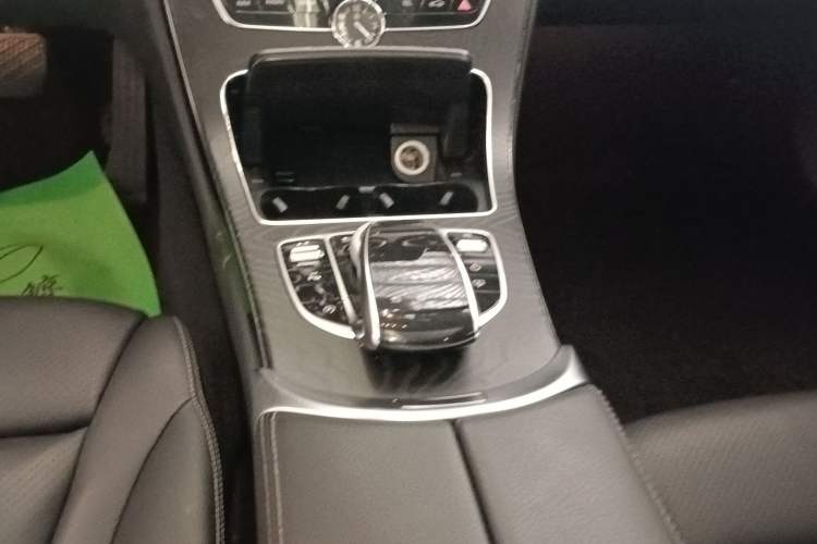 Used Mercedes-Benz C-Class 2016 C 200 L 4MATIC Sport Edition Gear Lever
