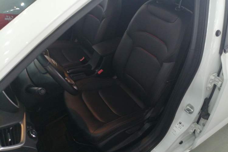 Used Chevrolet Monza 2019 RS 330T Automatic Comfort Edition China VI Standard