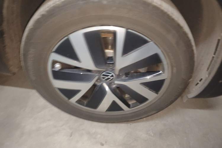 Used Volkswagen Tayron 2024 300TSI Two-Wheel-Drive Luxury Plus Advanced Version Exterior 7