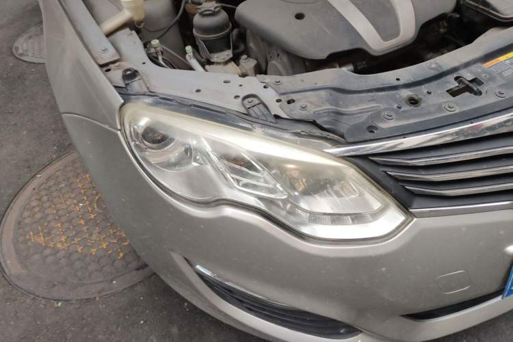 Used Roewe 550 2013 550S 1.8L Manual Qiyi Edition
